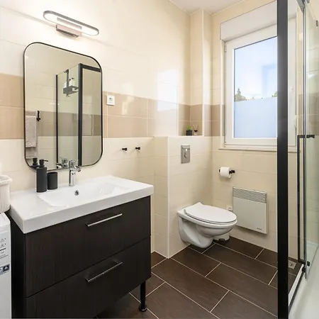 River I Cozy & Elegant For 4 With Private Parking Ντουμπρόβνικ